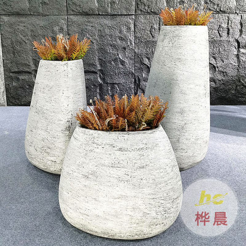 深圳玻璃鋼創(chuàng)意花盆座椅美陳吉林松原商場(chǎng)