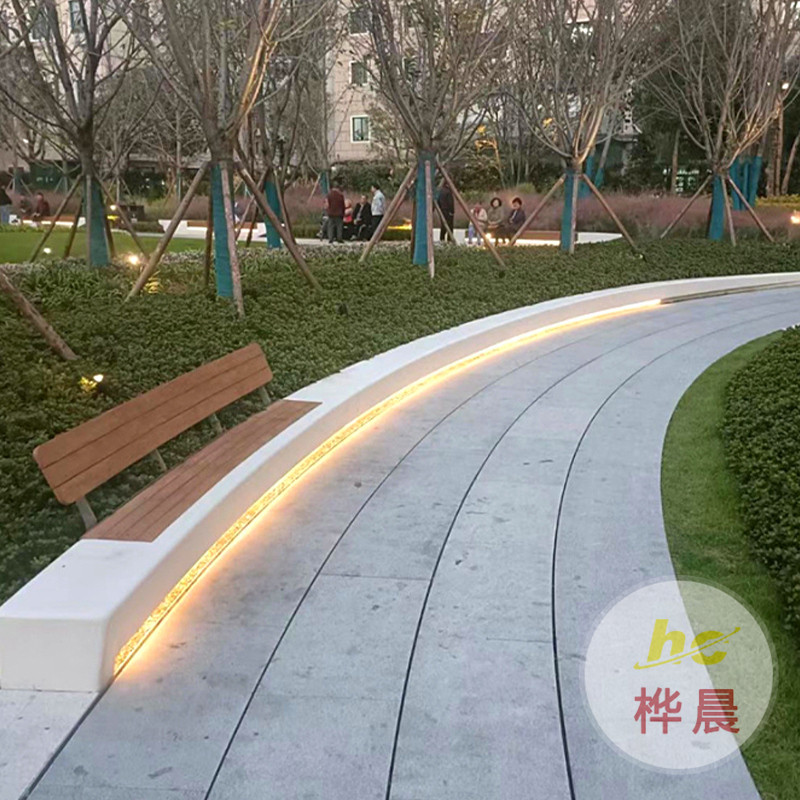 玻璃鋼座椅商場(chǎng)美陳休閑椅連體靠背字母坐凳戶外公園休息異形長(zhǎng)椅