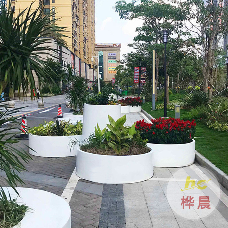 玻鋼樹(shù)脂座椅戶(hù)外弧形坐凳步行街休閑椅公園長(zhǎng)條凳子廣場(chǎng)樹(shù)池坐凳